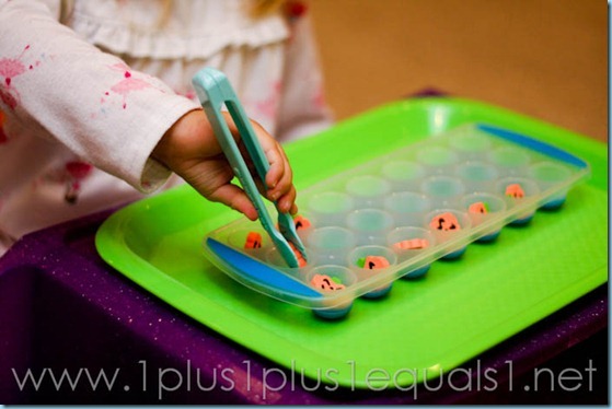 Pumpkin Tot School-3496