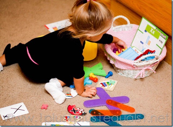 Tot School Letter X-4043