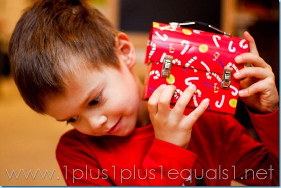 Christmas Sensory Bin-5115