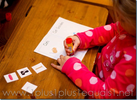 Home Preschool letter C -8758