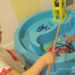 10-tot-fine-motor-shark-lapbook-bird-feeder-042.jpg